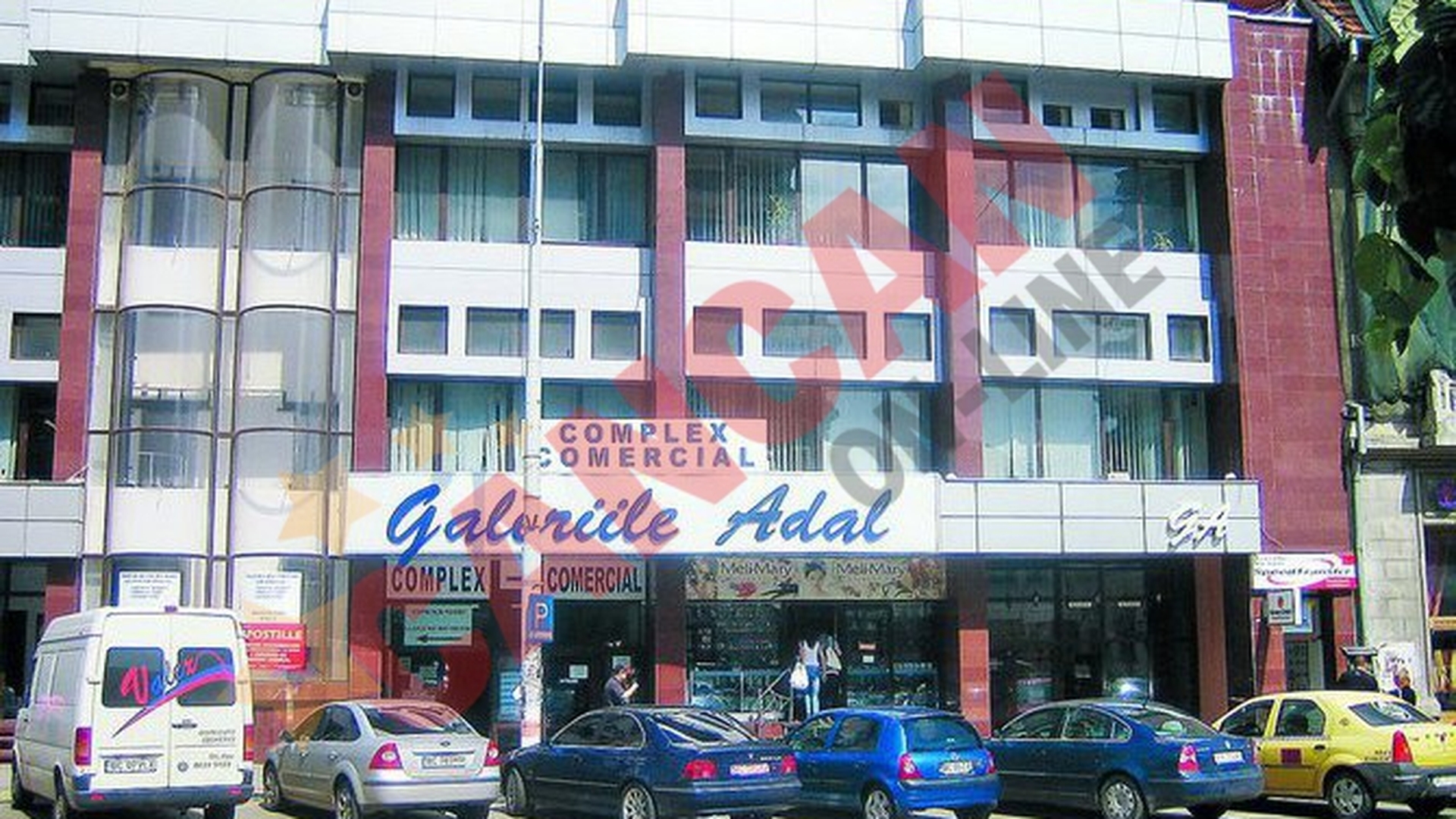 De aici si-a luat Monica haine de 200 de lei