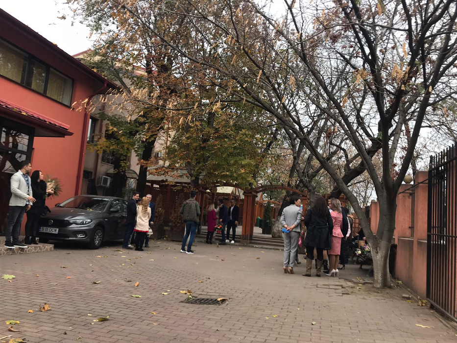 Ștefan Stan renunță azi la burlăcie. Avem primele imagini de la cununia secretă!