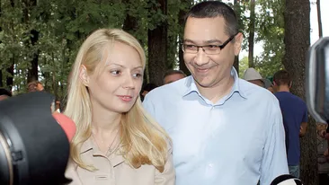 Cum s-a pregatit Daciana Sarbu pentru sarbatoarea Sanzaienelor! Sotia lui Victor Ponta a apelat la o tinuta foarte speciala