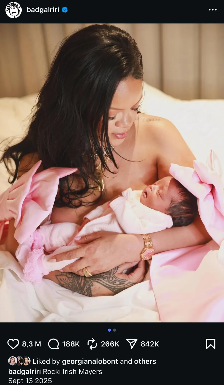 Rihanna a născut o fetiță. sursă - social media. 