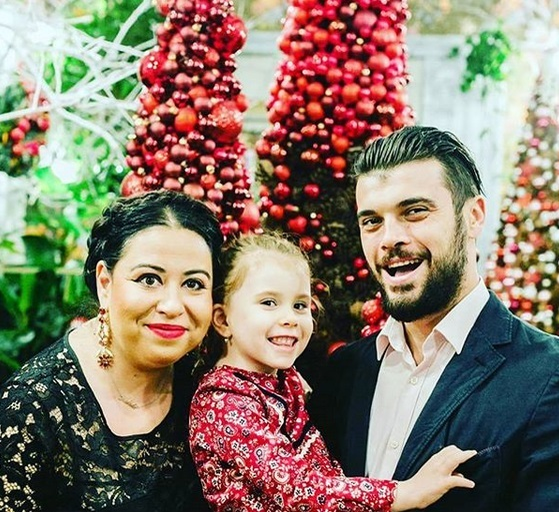 Oana Roman, disperată. A ajuns cu micuţa Isabela la doctor. “Nu vreau să mă gândesc…”