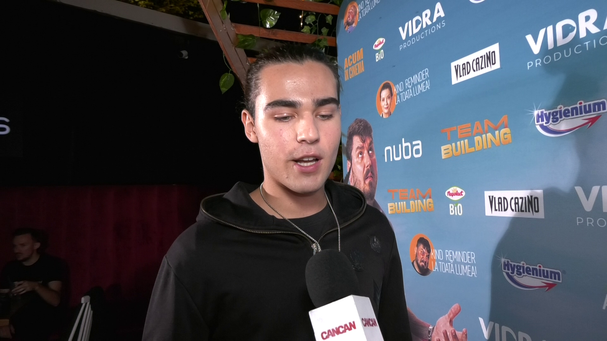 Radu Ștefan Bănică: "Noi și acum, în fiecare an, ne uităm la selecțiile de la Oscar și stăm la el și ne uităm la toate filmele. Cam astea sunt selecțiile la care ne uităm!" (Foto: CANCAN.RO)