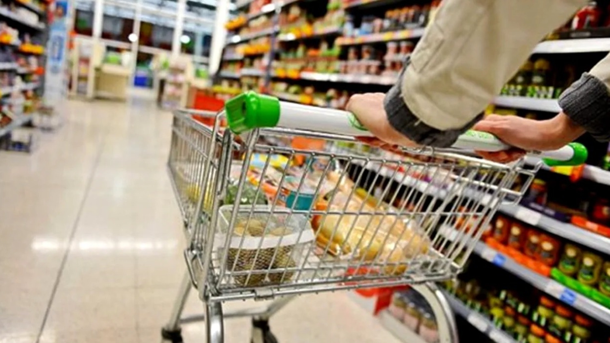 Data de expirare a alimentelor este diferită de limita de consum. Explicația specialiștilor