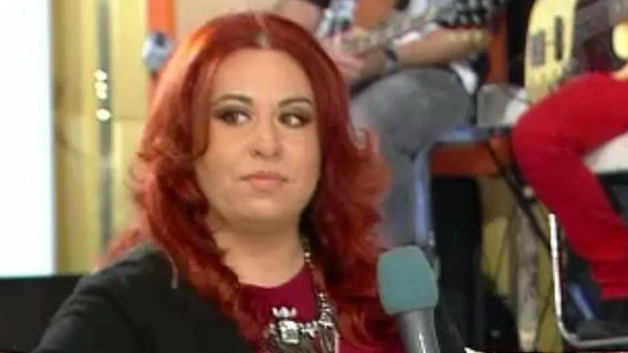 Oana Roman: A nascut! Vestea neasteptata data de vedeta la La Maruta!