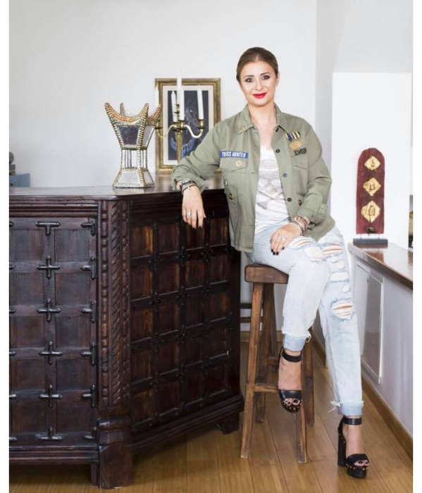 Anamaria Prodan face furori cu noul ei posterior, mai bombat ca niciodată! Cum arată vedeta, după ce şi-ar fi pus silicon în fese