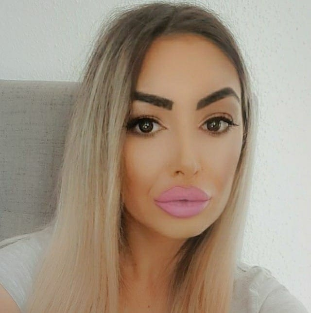 Așa arată acum Sexy-Brăileanca/ Sursa foto: Facebook