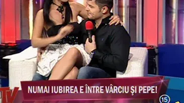 VIDEO Mantea din poala lui Varciu: Cate telefoane ai in buzunar? Varciu: Nu e telefonul!