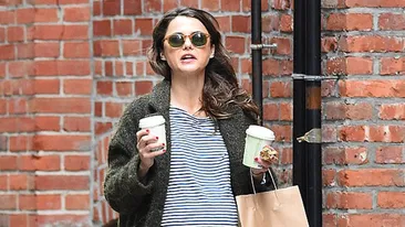 E însărcinată pentru a treia oară! O vedetă din showbiz, în culmea fericirii