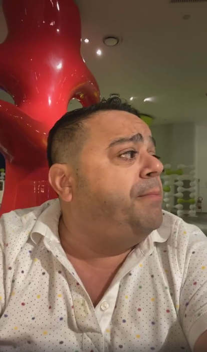 Adrian Minune, jefuit ca-n filme la Milano: “Fiecare are meseria lui! Eu plătesc recompensa, să ne dea mascații…”