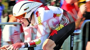 Un campion olimpic cherchelit s-a ciocnit cu un taxi