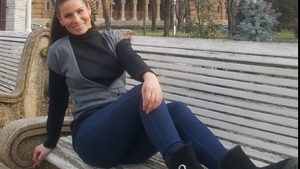 Atenție, bărbați! Cântăreața de muzică populară s-a despărțit de iubit: ”Gospodină, frumoasă, sexy, fac de toate, sunt singură!”