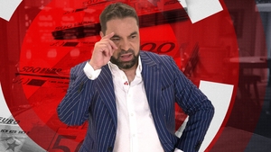 S-a curățat la cazinou: pagubă 500.000 €! Florin Salam a comis-o din nou, dar cu banii de la cămătari! Manelistul, luat în vizor de clanul Văncică