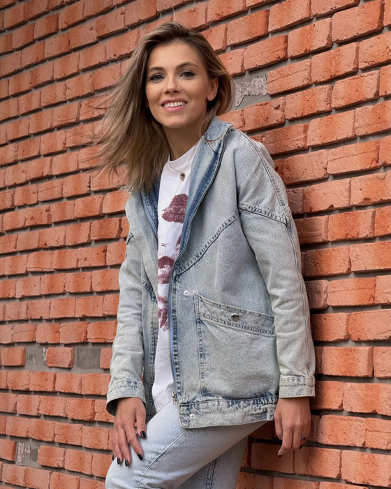 Andreea Ibacka și-a schimbat look-ul/ Sursa foto: Instagram