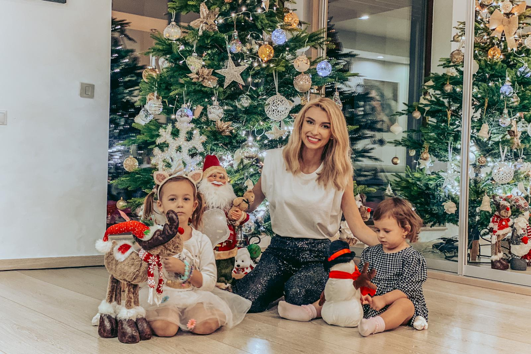 Andreea Bălan, brăduț simplu și de efect