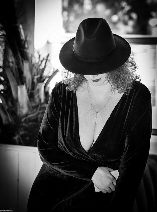 Oana Lis, în lacrimi! ”Nu vezi că am…” Un comentariu le întrece pe toate: e vorba despre ”domnul Lis”!