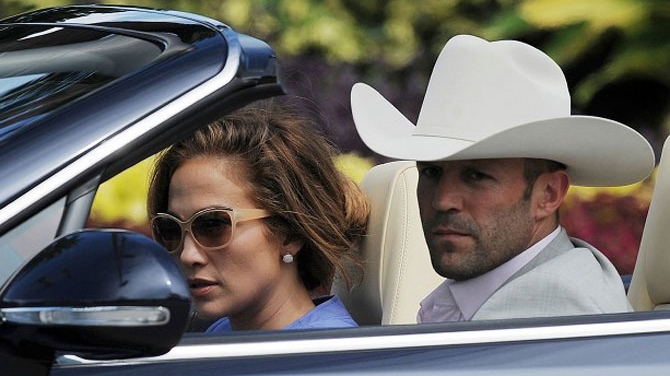 Jennifer Lopez, surprinsa in compania altui barbat! Vezi in masina cui se afla!