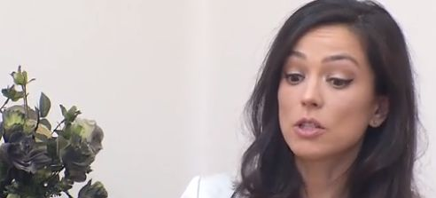 Olivia Steer a început să plângă în emisiune: „Sora mea a descoperit că avea cancer când era însărcinată și a murit când copilul ei avea cinci ani”