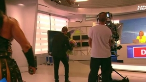 Andreea Esca a avut parte de o surpriza de zile mari! Ce i-a facut Catalin Maruta in direct la TV