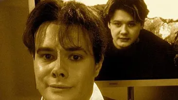 Impodobeste, mama, bradul!, varianta lui Bendeac! Seamana sau nu cu Fuego?