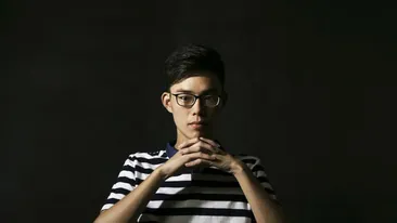 Nu e glumă! Un bărbat a fost obligat de instanță să-i plătească soției pentru că i-a crescut copiii și a făcut curățenie