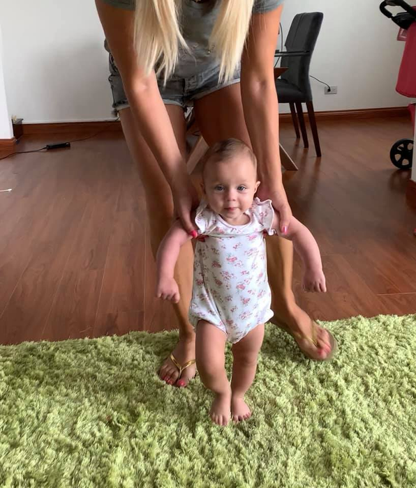 Elena Udrea și Adrian Alexandrov i-au făcut micuței Eva un botez regal!