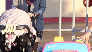 Uite ce-i aduce Mosul fetitei lui Jessica Alba!