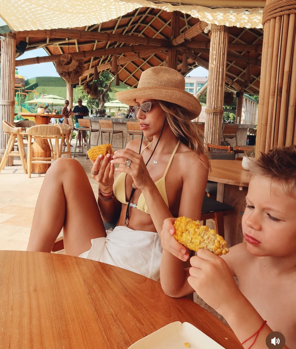 Vacanță de lux pentru Gabriela Prisăcariu și Dani Oțil în Antalya. Imaginile care au cucerit fanii