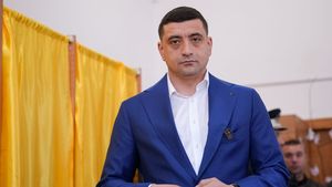 Ce scrie presa INTERNAȚIONALĂ despre turul 2 și Simion: „L-au subestimat pe George cu aproape...”