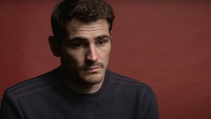 N-ai fi crezut! Fotbalistul Iker Casillas, surprins în timp ce înjură în română! VIDEO