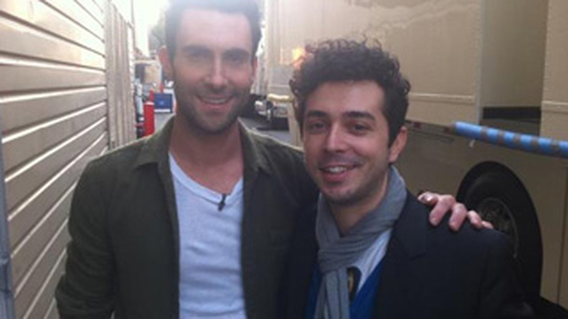 Asculta aici piesa pe care Marius Moga a compus-o pentru Maroon 5! Iti place?