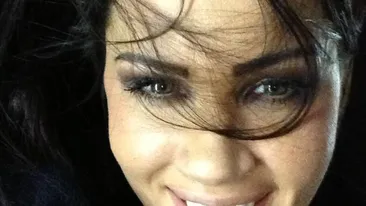 Oana Zavoranu, asa cum nu ai mai vazut-o de ani de zile! Nu se mai incrunta, nu mai tipa si arata ca la 18 ani!