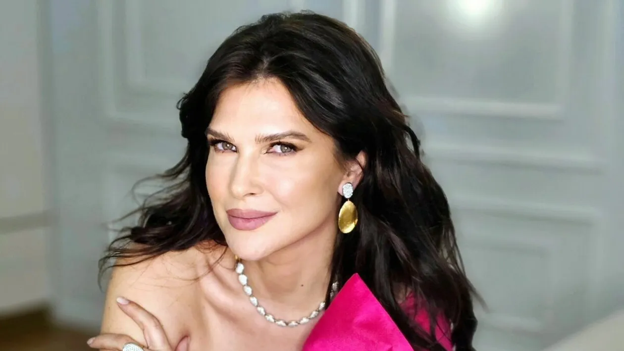 Ce religie are Monica Bîrlădeanu, de fapt. Actrița a luat calea bisericii după o cumpănă: ”Era în comă și...”