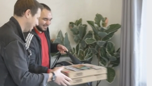 Marius Preda, un român din Anglia, s-a ales cu cel mai mare "bacşiş" din istorie: 500.000 de euro! Cum a fost posibil aşa ceva