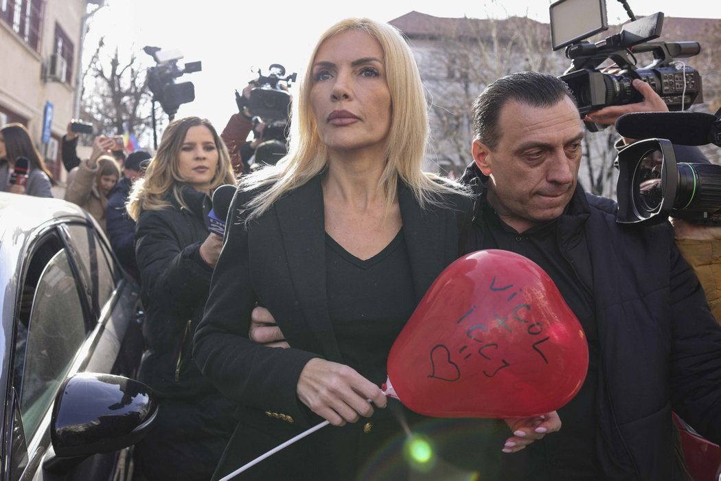 Laura Vicol a scăpat de arest/ Sursa foto: Inquam Photos/ Octav Ganea