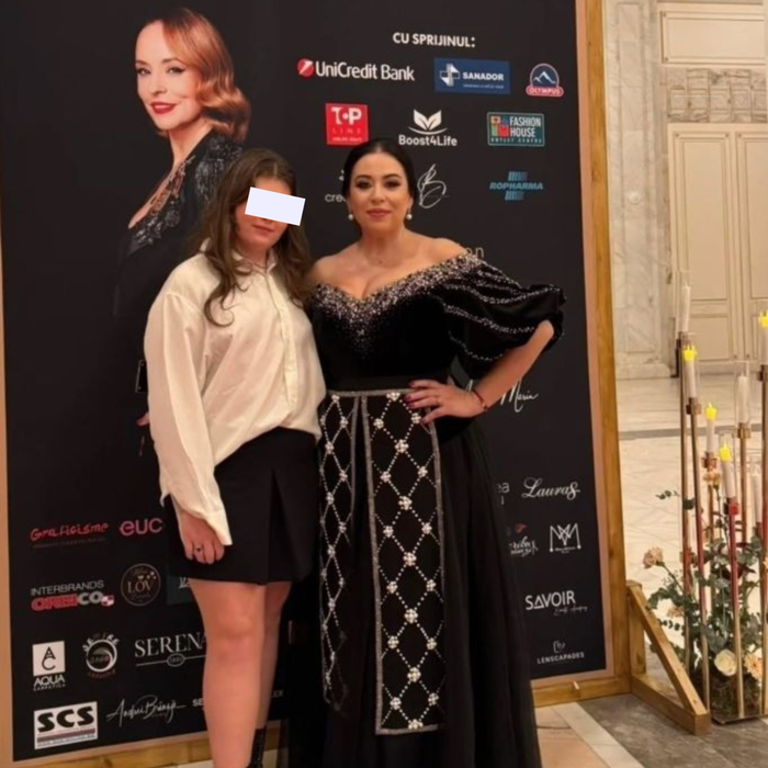 Oana Roman, dezamăgită de un profesor de la școala fiicei sale. Ce a pățit Iza