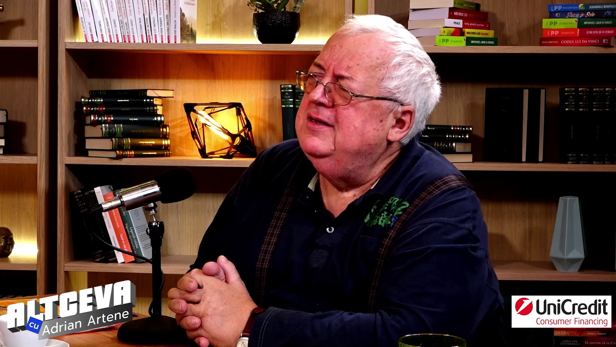 Podcastul "Altceva cu Adrian Artene" este difuzat în fiecare sâmbătă, de la ora 19:00, pe canalul de YouTube dedicat (Foto: captură video)