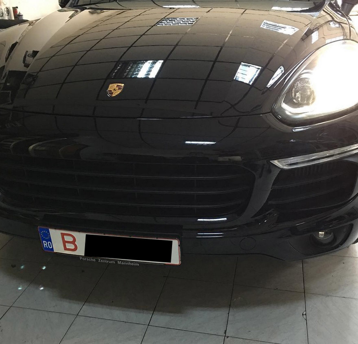Noua maşină a Oanei Zăvoranu