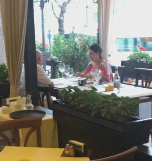 Dan Voiculescu și fiica sa, Camelia, au ieșit la un prânz în doi, la un restaurant select din Capitală