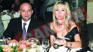 Internata de urgenta dupa ce i-a luat foc rochia la o petrecere