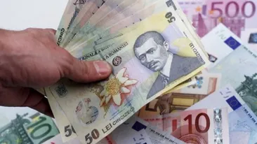 Leul pierde mult teren în faţa monedei unice. BNR a anunţat un curs de 4,6515 lei/euro, cel mai ridicat din ultima lună 