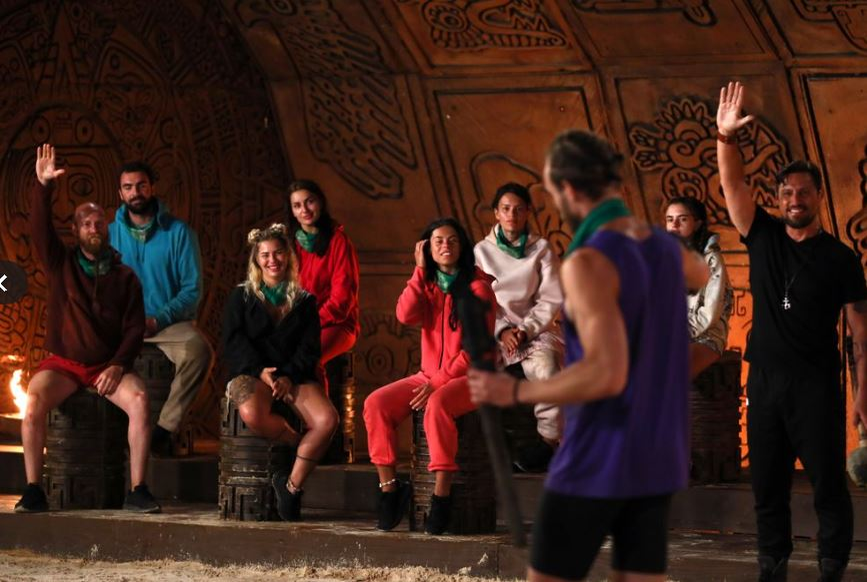 Ce i-a șoptit Diandra lui Cristian Marinescu la ureche, după ce a fost eliminat de la Survivor? Colegii s-au uitat lung