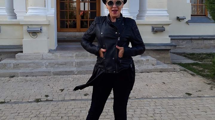 Silvia Dumitrescu, la piață cu noul ei bolid de 20.000 de euro!