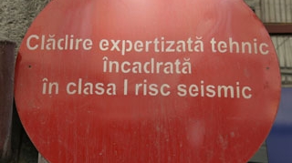 Pericol mare in Bacau in caz de cutremur! Aproape 100 de blocuri s-ar prabusi!