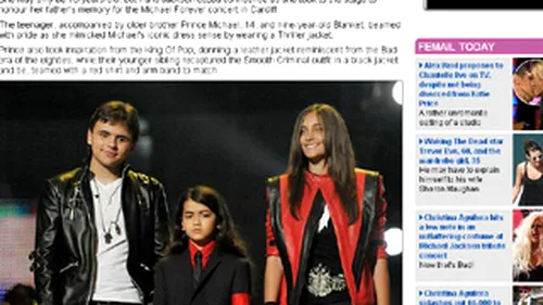 Copiii lui Michael Jackson i-au mostenit hainele! Uite-o pe Paris in jacheta din Thriller!