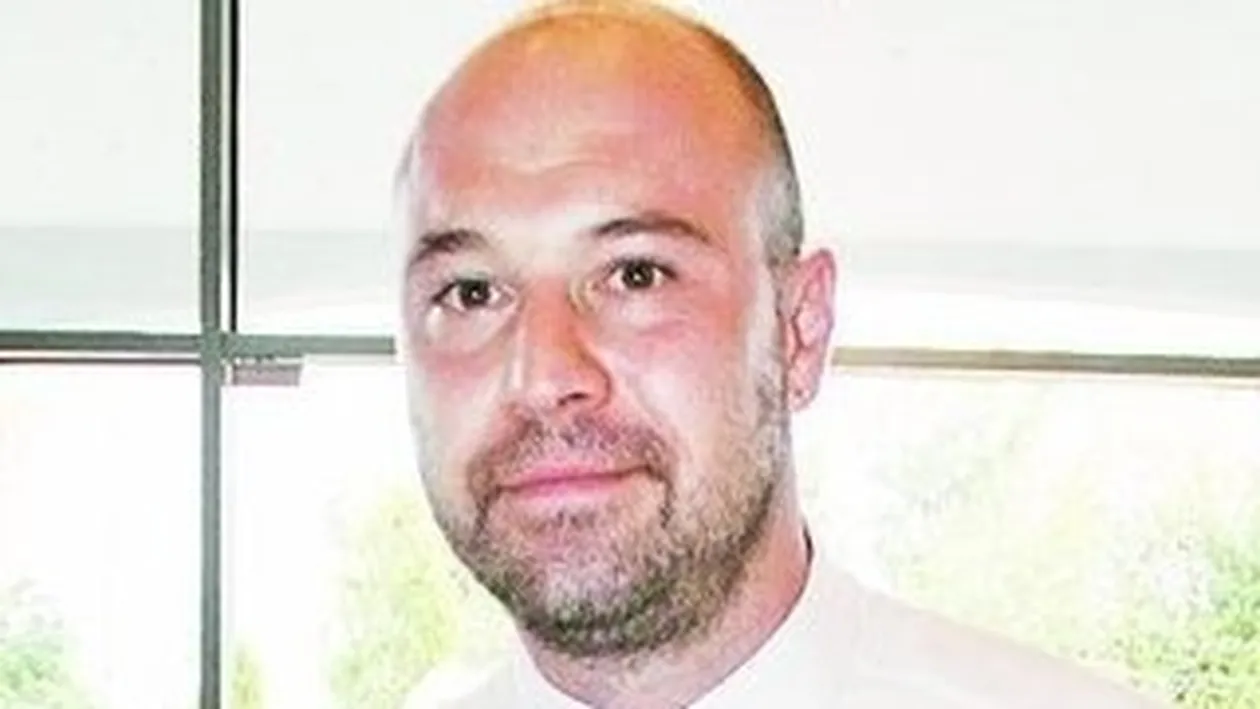 Procesul in care era judecat barbatul care i-a incendiat masina solistului de la Bere Gratis a incetat. L-a iertat pe urmasul lui Stefan cel Mare