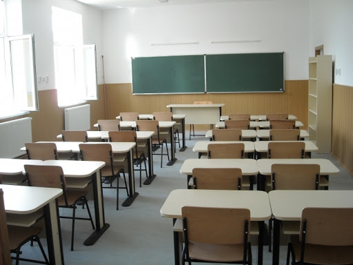 Ministerul Educaţiei, anunț important despre redeschiderea școlilor: “Cursurile nu se reiau pe 6 aprilie! Vom face…”