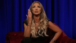 Bianca Drăguşanu cu ochii în lacrimi la TV. Ce a povestit blondina despre copilăria sa