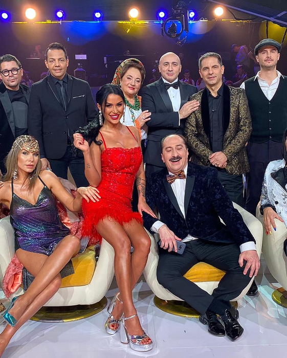 Cu cine s-a cuplat Daniela Crudu! Primele imagini cu noul iubit la puțin timp după despărțirea de fostul