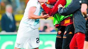 Stefan Radu a innebunit in derby-ul Romei