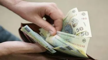 Acest jandarm din Vrancea a găsit un portofel cu o sumă mare și acte! Ce a făcut cu el